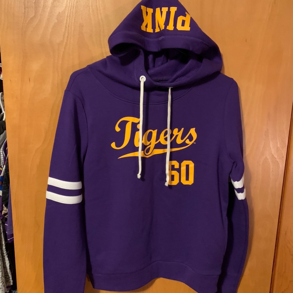 NWOT vs pink LSU hoodie S